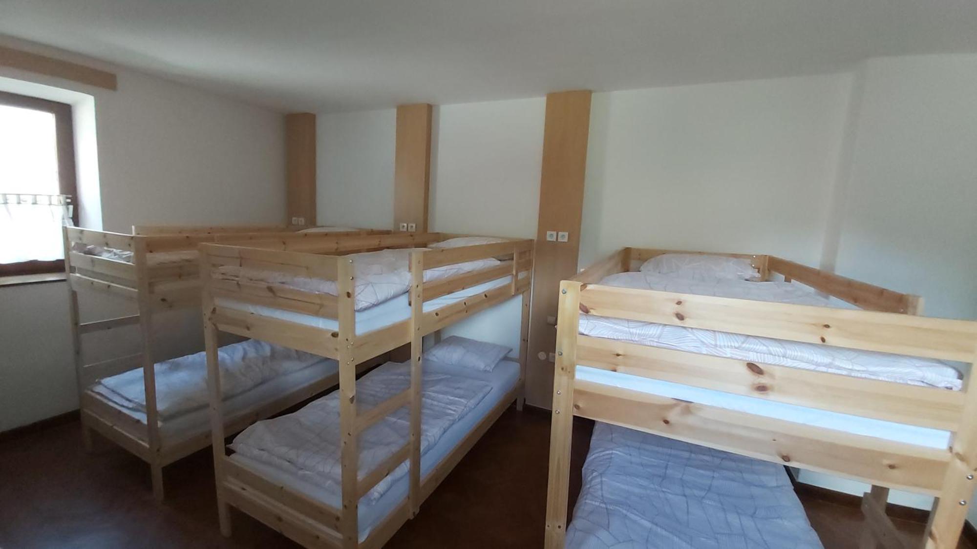 Hostel In Picerija Spajza Mojstrana Kültér fotó