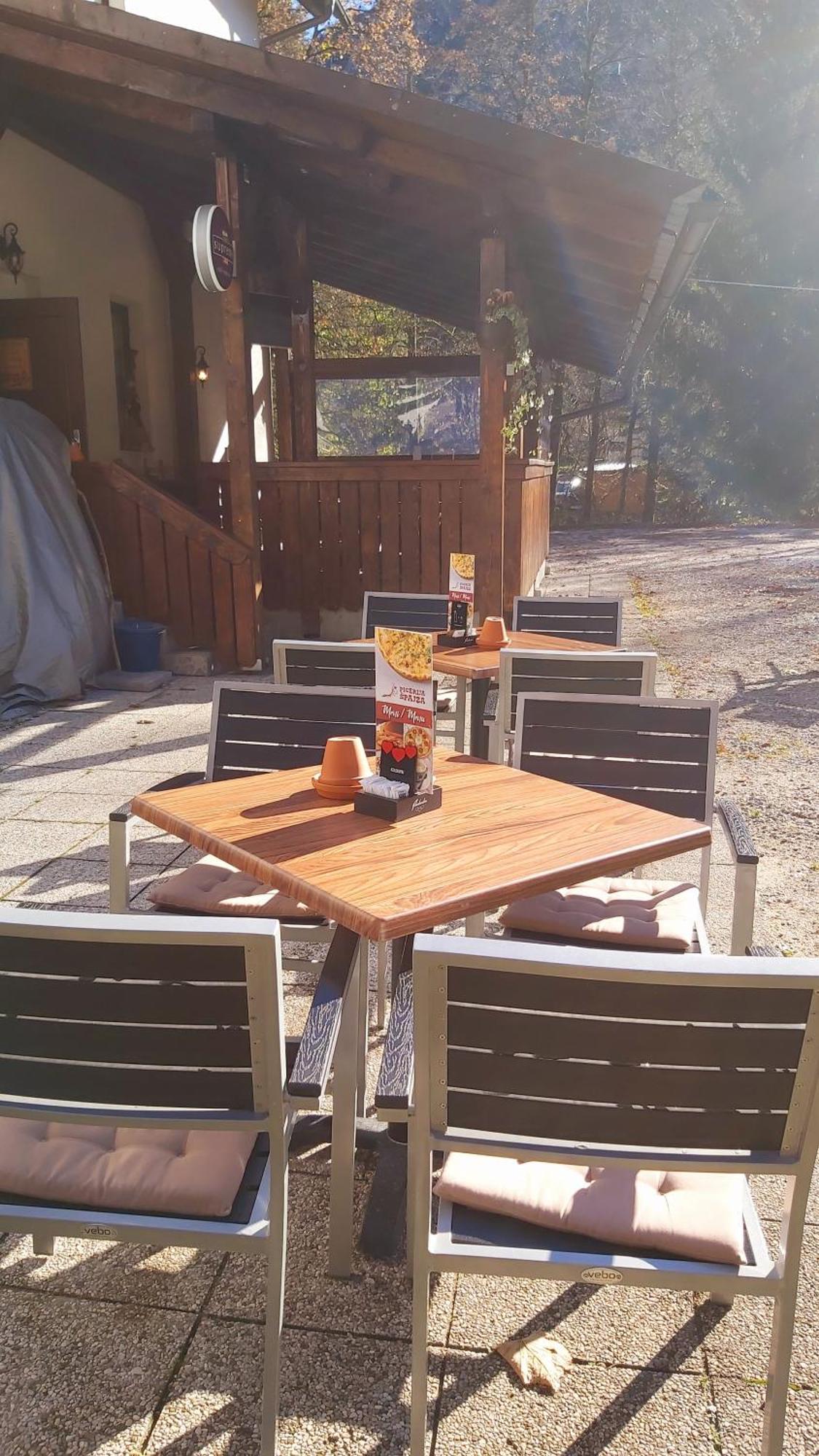 Hostel In Picerija Spajza Mojstrana Kültér fotó